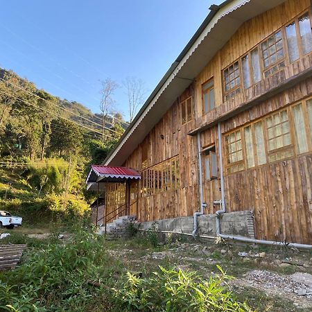 Log Cabin In The Woods Bed and Breakfast Gangtok Esterno foto