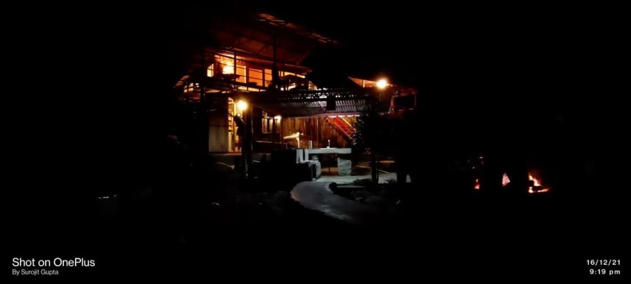 Log Cabin In The Woods Bed and Breakfast Gangtok Esterno foto