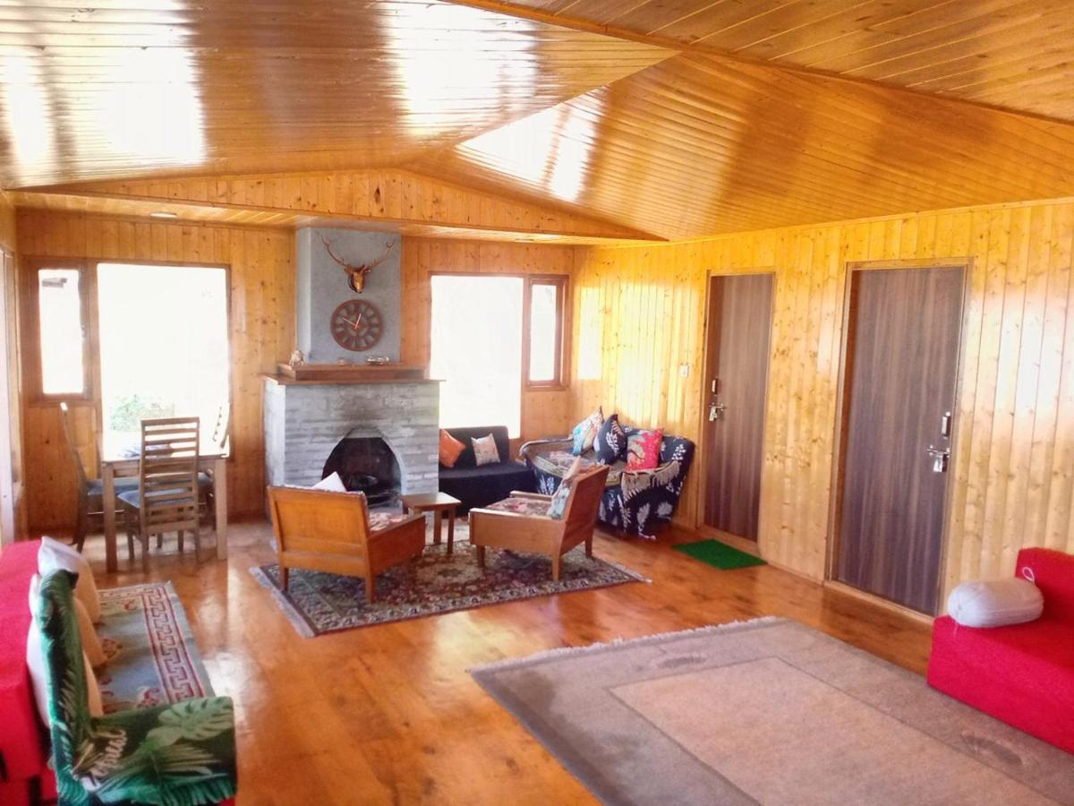 Log Cabin In The Woods Bed and Breakfast Gangtok Esterno foto