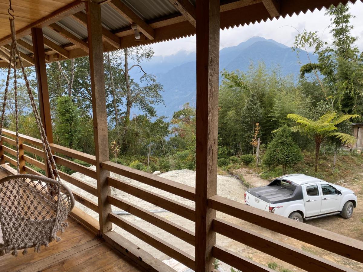 Log Cabin In The Woods Bed and Breakfast Gangtok Esterno foto