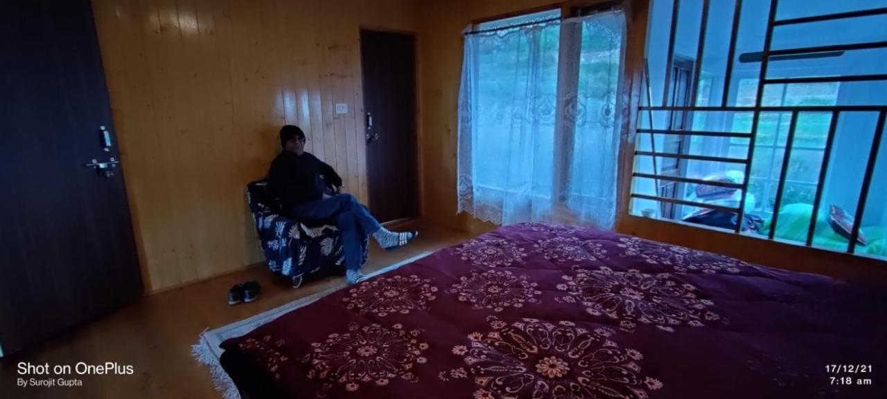 Log Cabin In The Woods Bed and Breakfast Gangtok Esterno foto
