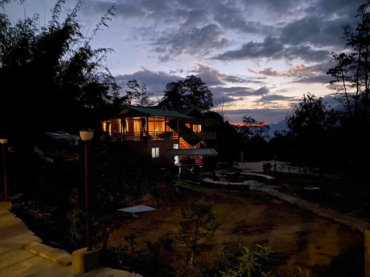 Log Cabin In The Woods Bed and Breakfast Gangtok Esterno foto