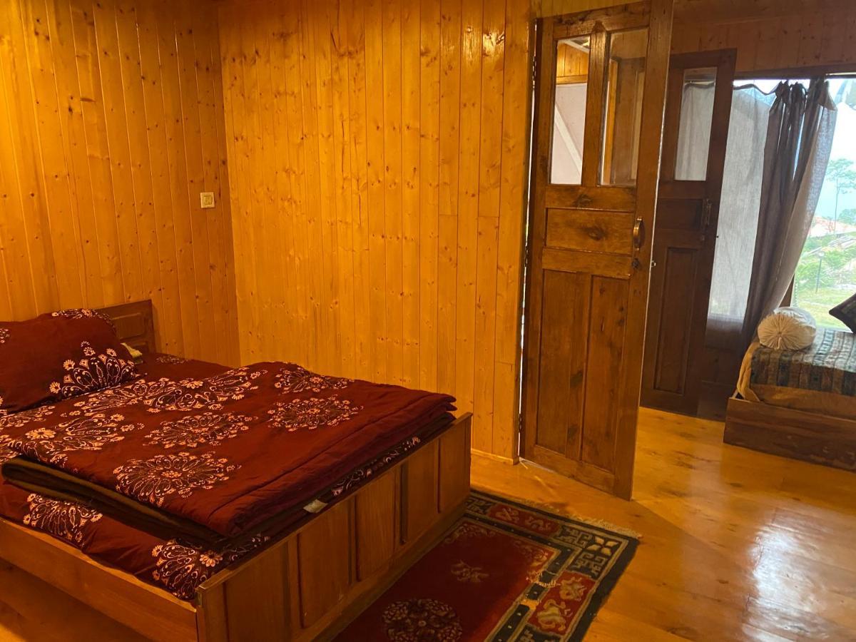 Log Cabin In The Woods Bed and Breakfast Gangtok Esterno foto